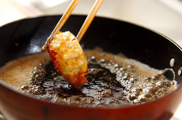 揚げ餃子の作り方の手順1