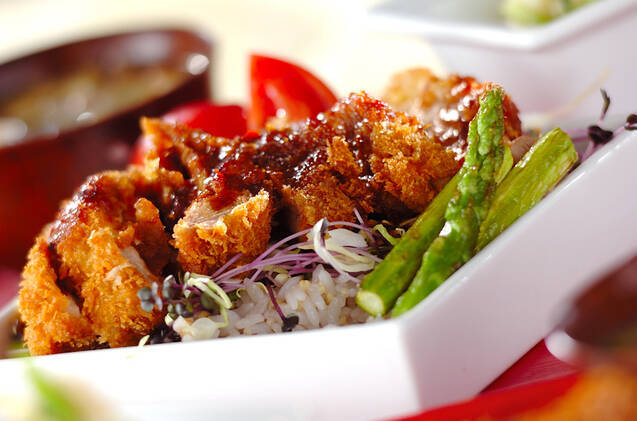 チキンカツブランチ