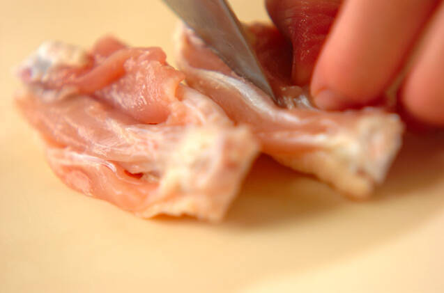 あとひくおいしさ！手羽中の甘辛煮の作り方の手順1