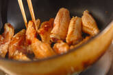 あとひくおいしさ！手羽中の甘辛煮の作り方3