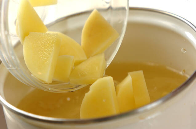 ホクホクジャガイモのみそ汁の作り方の手順3