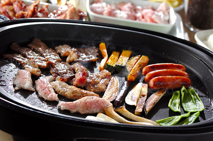 ホットプレート焼き肉の手巻き寿司