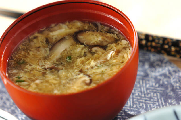 シイタケ・シメジのかき玉汁