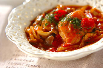 マンネリ防止に！鶏もも肉としめじのケチャップ煮 by杉本 亜希子さん