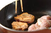 マンネリ防止に！鶏もも肉としめじのケチャップ煮 by杉本 亜希子さんの作り方1