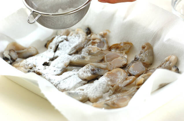 カキのみぞれ鍋の作り方の手順1