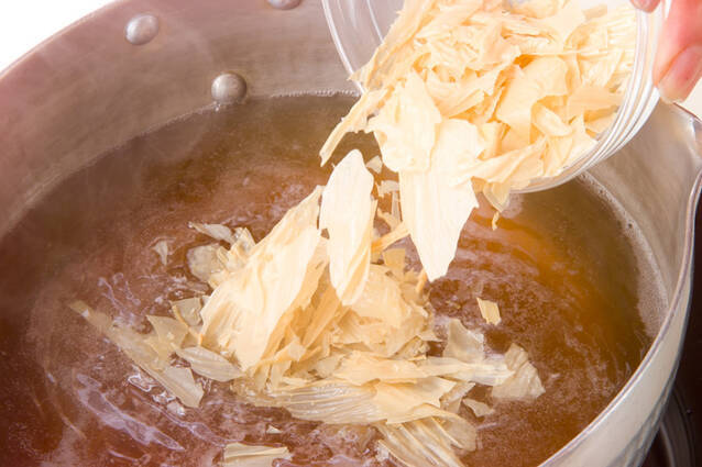 干し湯葉のお吸い物の作り方の手順2