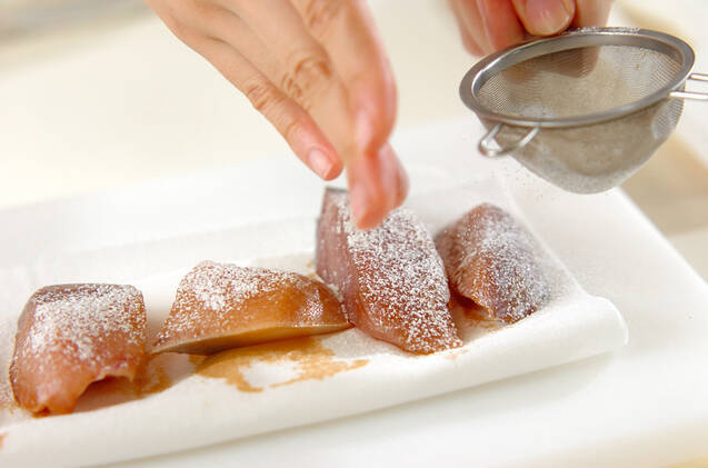 ブリのガーリック炒めの作り方の手順3