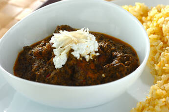 たっぷりホウレン草のカレー