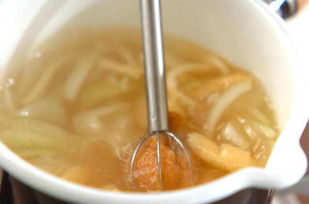 ジャガイモと玉ネギのみそ汁の作り方の手順4