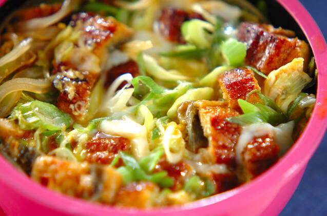 ウナギの卵とじ丼