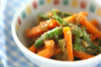 ニンジンのゴマみそ和え