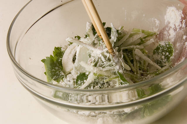 納豆を簡単アレンジ かき揚げに by保田 美幸さんの作り方の手順2