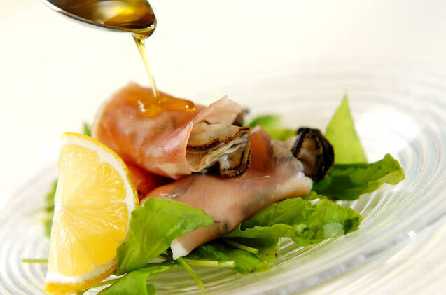 カキの生ハム巻きの作り方の手順3