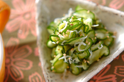 キュウリとジャコの酢の物