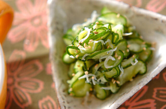 キュウリとジャコの酢の物
