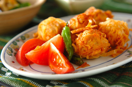 鶏肉の細切り衣揚げ