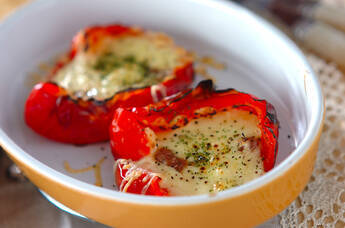 焼きチーズパプリカ