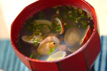 アサリとミツバのお吸い物