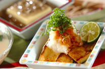 焼き油揚げのおろしのせ