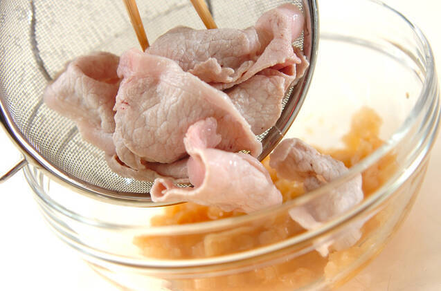 豚しゃぶのおろし和えの作り方の手順2