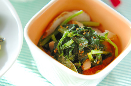 ホウレン草のゴマ和え