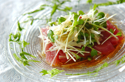 マグロのサラダ