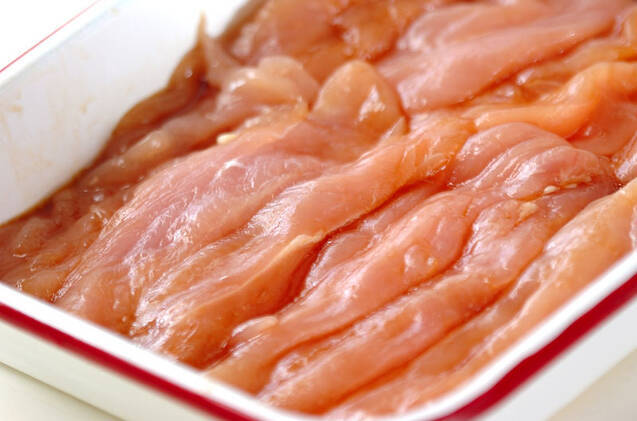 ささ身のナッツ焼きの作り方の手順1