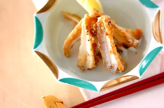 鶏軟骨のスパイシー揚げ 副菜 レシピ 作り方 E レシピ 料理のプロが作る簡単レシピ 鶏軟骨のスパイシー揚げ 副菜 レシピ 作り方 E レシピ 料理のプロが作る簡単レシピ