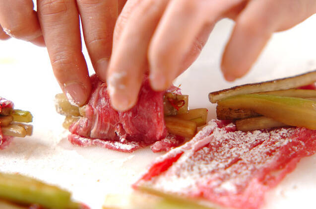 ゴボウの牛肉ロールの作り方の手順5