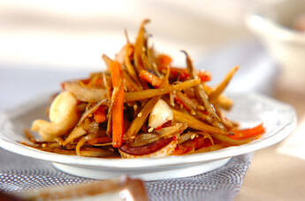 イカゲソとゴボウのきんぴら