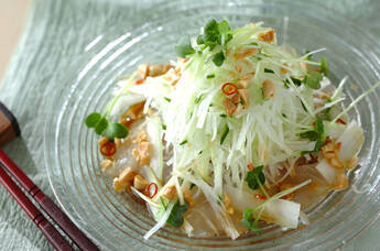 エスニックサラダ