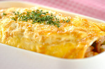 ミートボール入りオムライス