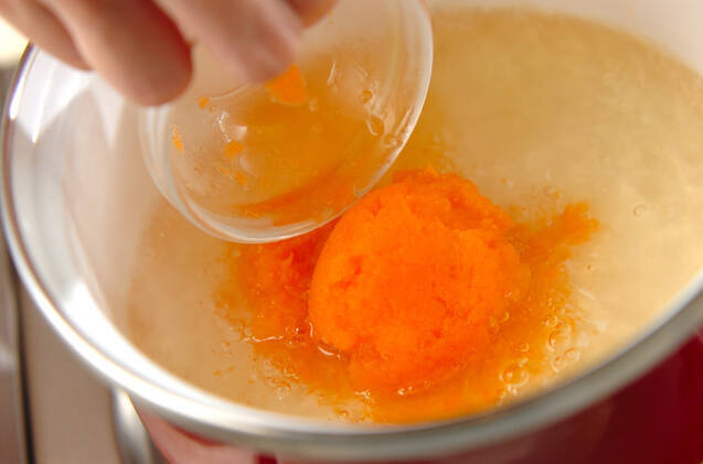 ニンジンのすりおろし豆乳みそ汁の作り方の手順3