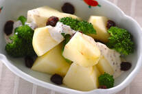 リンゴのサラダ