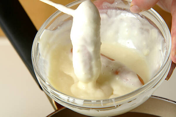 ソーセージの衣揚げの作り方の手順3