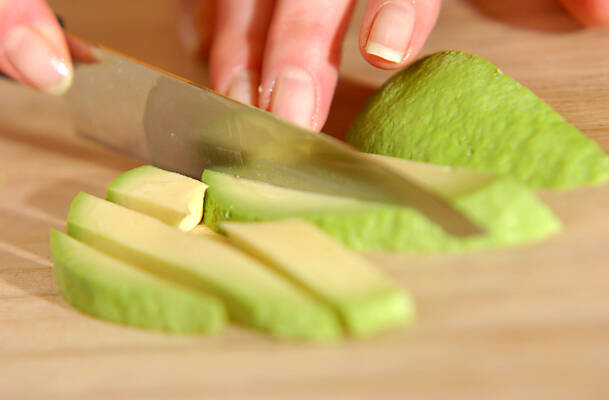 生春巻き風アジアン寿司の作り方の手順4