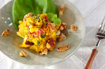 お芋とタコのヨーグルトサラダ