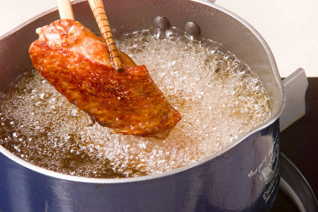 新ジャガと手羽先煮の作り方の手順5