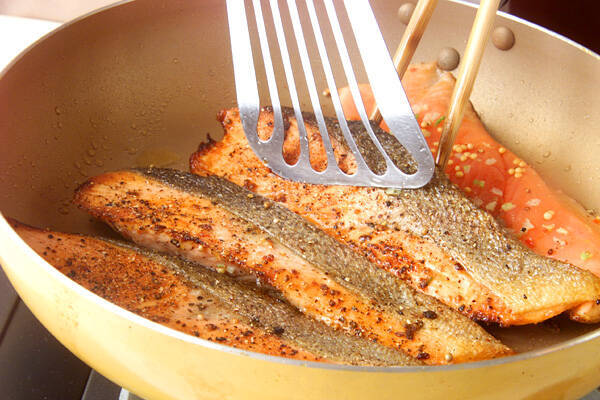 鮭のムニエルの作り方の手順5