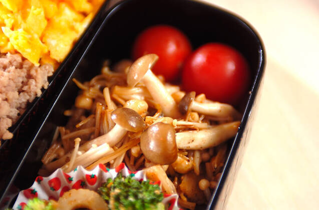 キノコのバターしょうゆ炒め