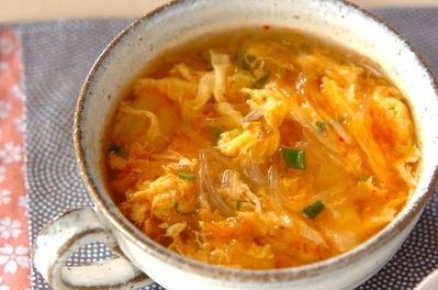 春雨キムチスープ レシピ 作り方 E レシピ 料理のプロが作る簡単レシピ