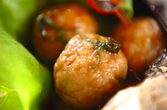 肉団子の照り焼き大葉和え
