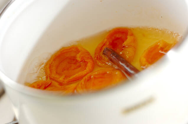 干しアンズソーダの作り方の手順1