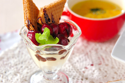 アメリカンチェリーパフェ