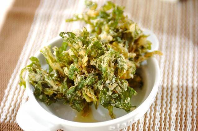 大葉と菊菜のかき揚げ