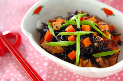 ヒジキと厚揚げの煮物