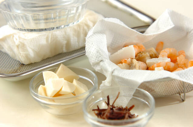 豆腐の落とし焼きの作り方の手順1