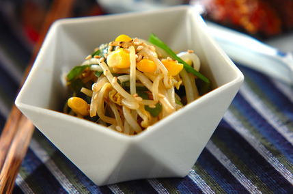 モヤシとニラの炒め浸し