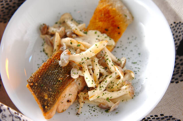 鮭のソテーサワーソース